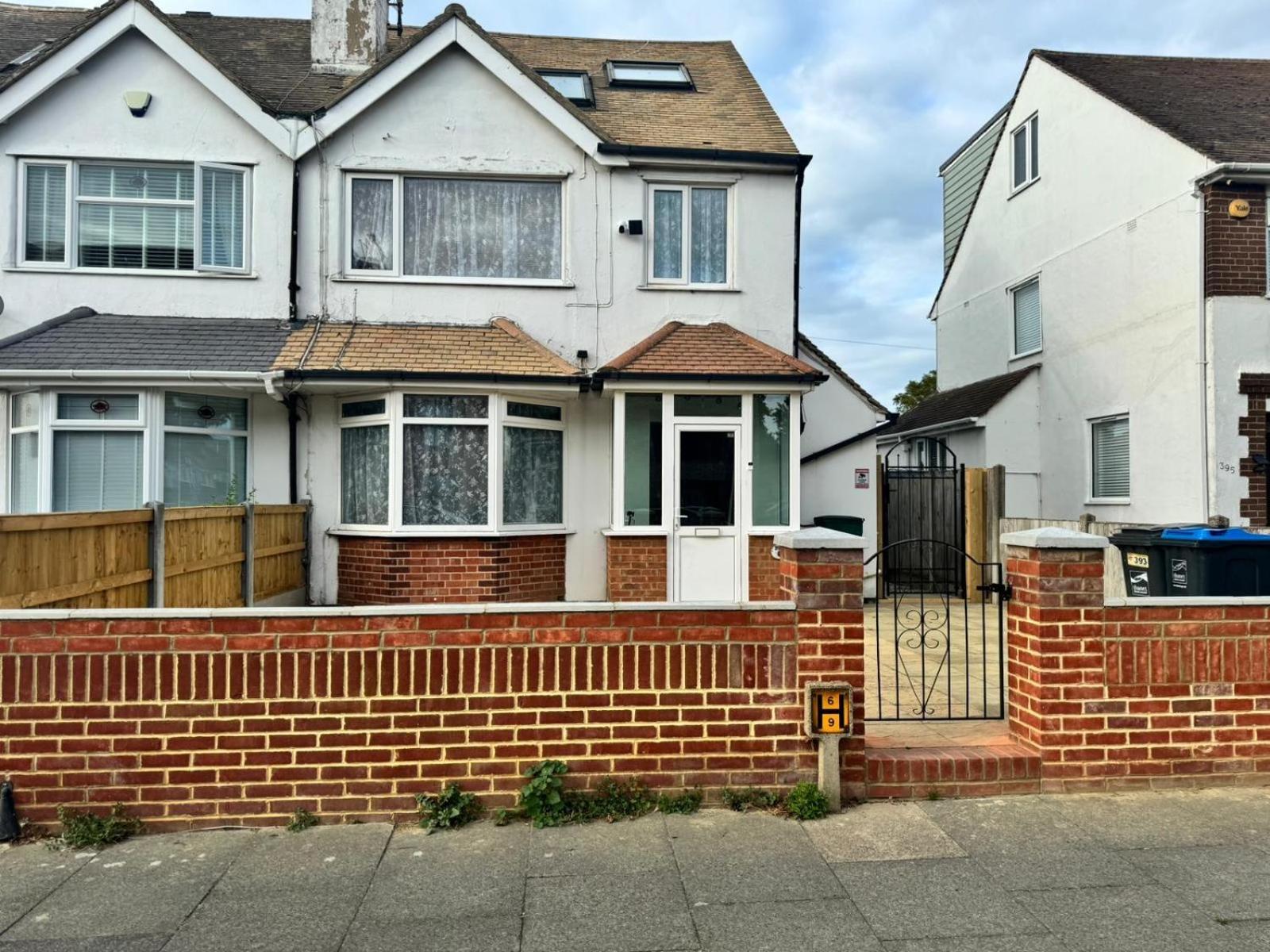 Jxb Homes - Lovely And Spacious Rooms Cliftonville Exteriör bild