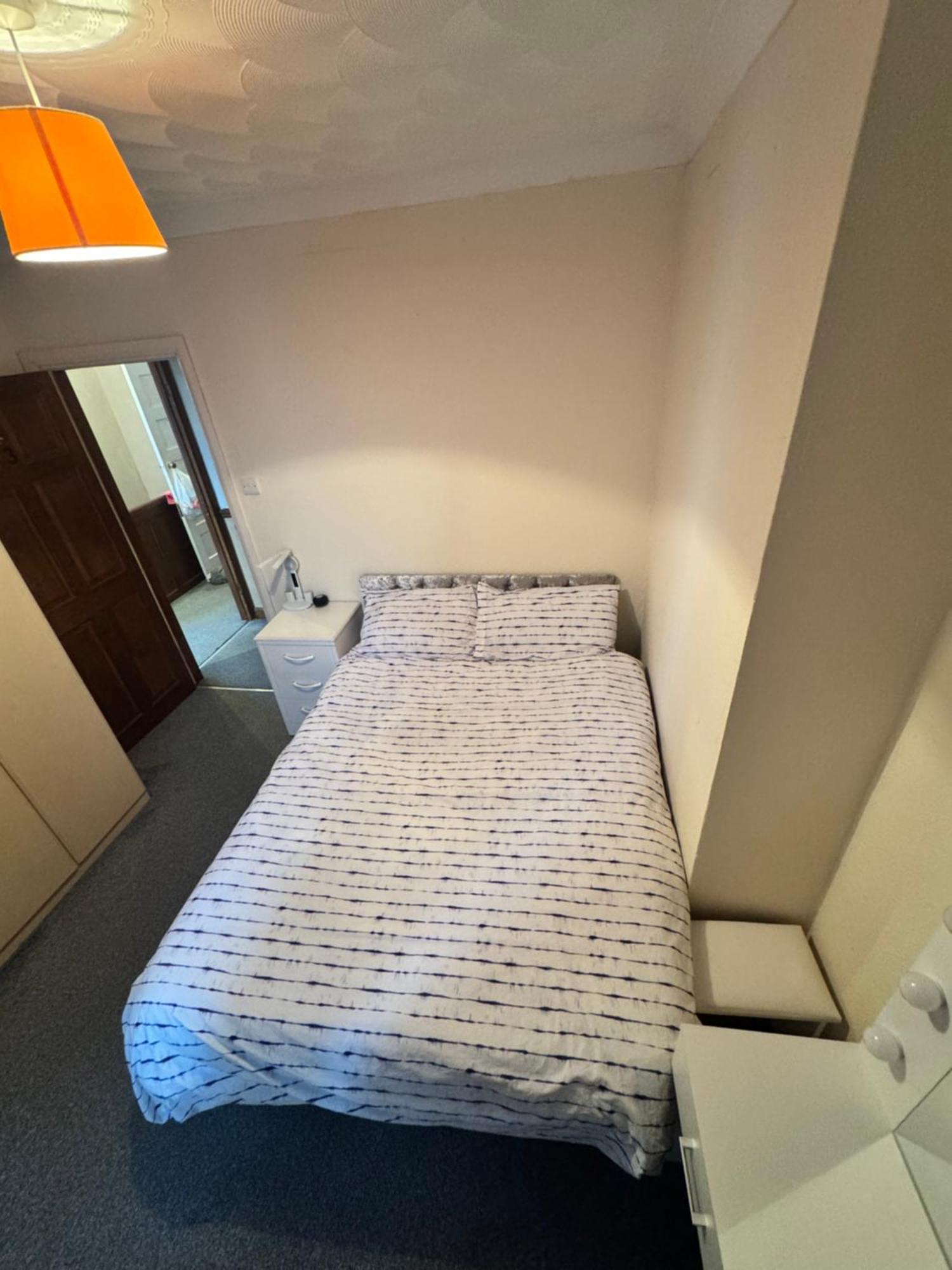 Jxb Homes - Lovely And Spacious Rooms Cliftonville Exteriör bild