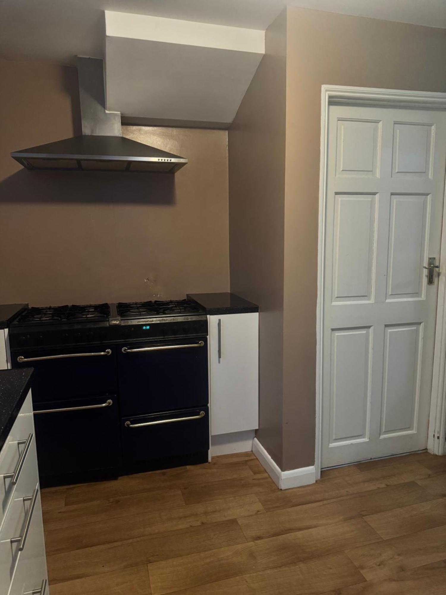 Jxb Homes - Lovely And Spacious Rooms Cliftonville Exteriör bild