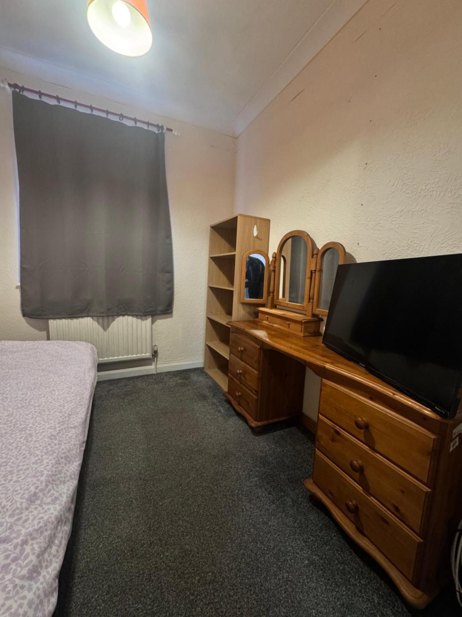 Jxb Homes - Lovely And Spacious Rooms Cliftonville Exteriör bild